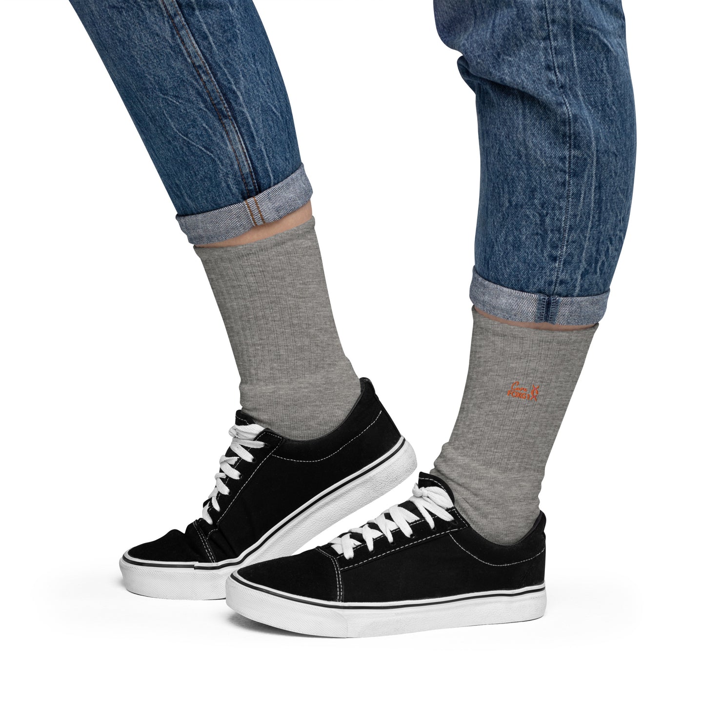 Cure Collection - Embroidered socks