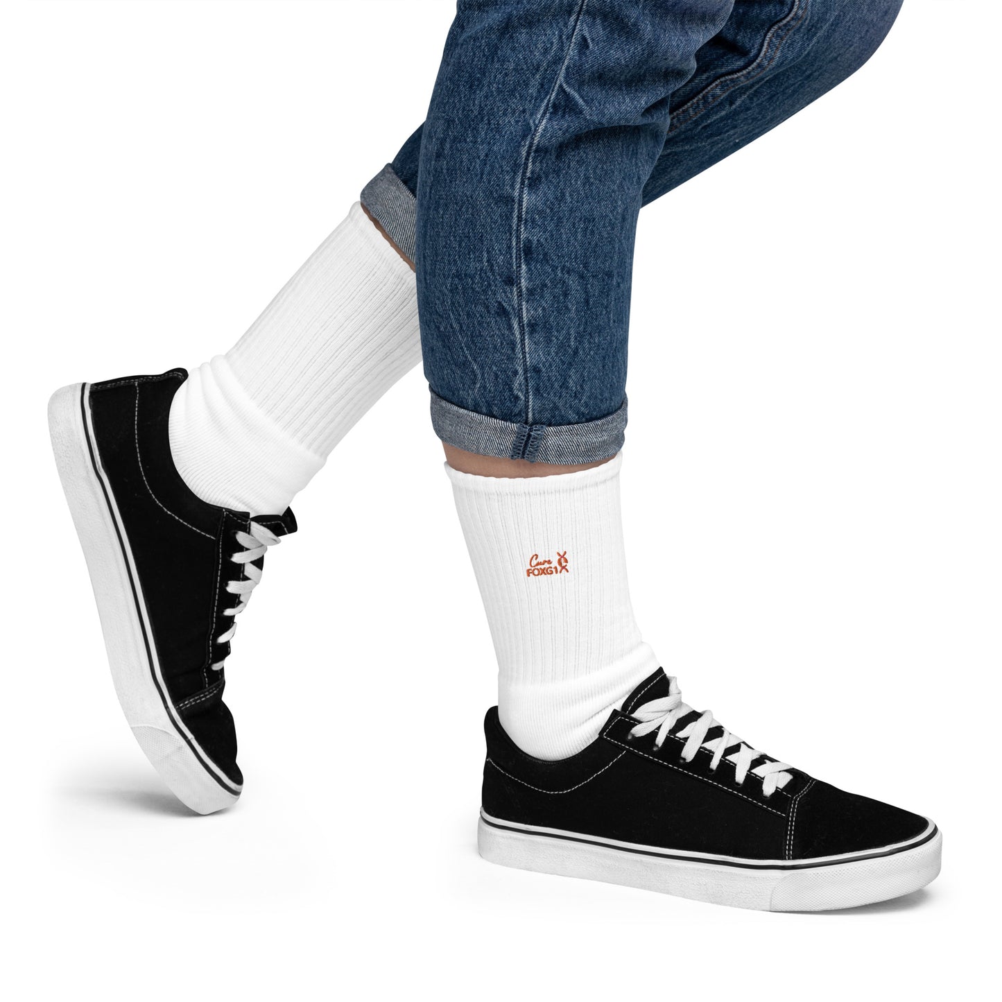 Cure Collection - Embroidered socks